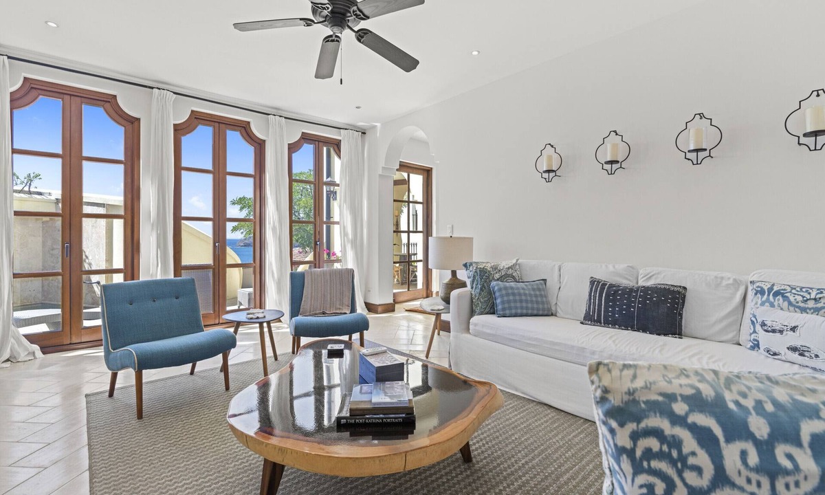 Las Catalinas House | Oceanview, beach club, plunge pool, steps to beach – Casa Olas