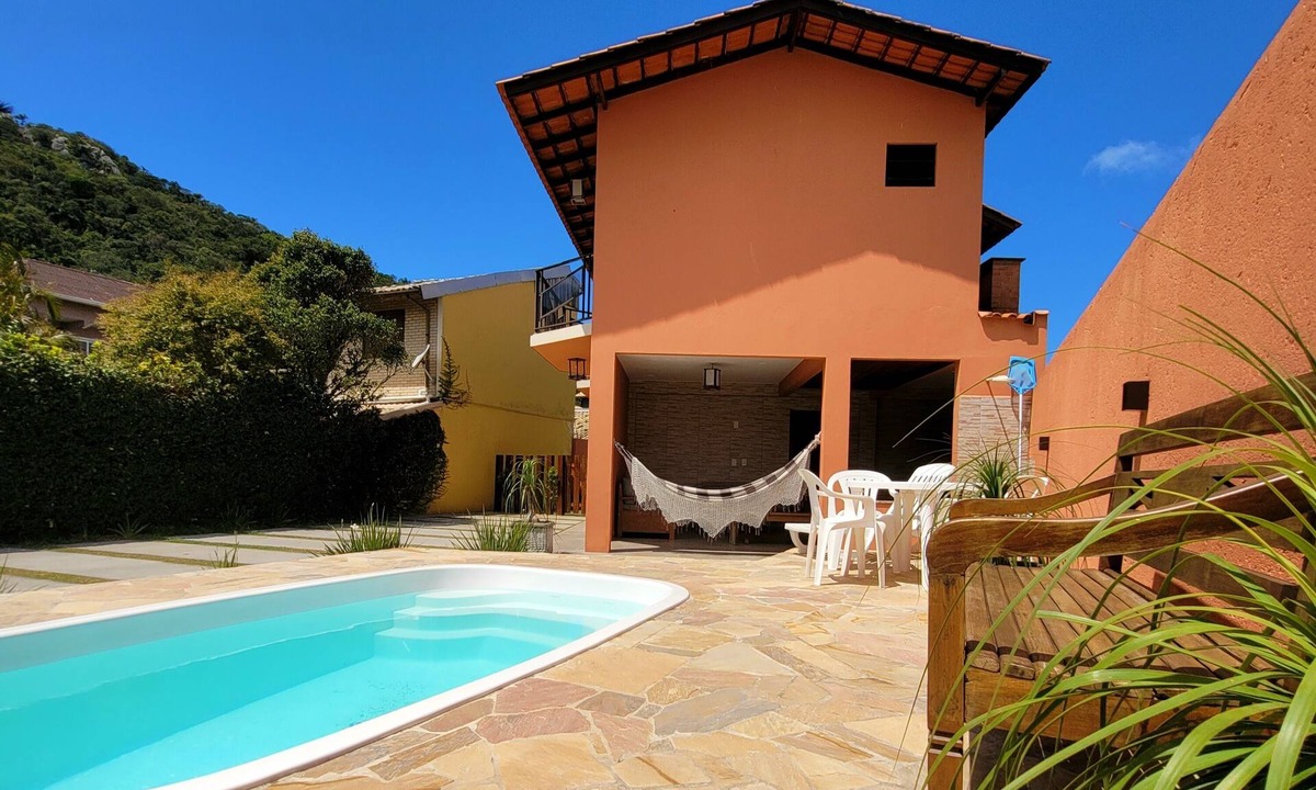 Guarda do Embau House | Off to the Beach SC - house 1 with private pool
