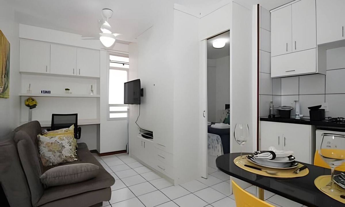 Sudoeste e Octogonal Apartment | OZPED Flats Particulares Mont Serrat