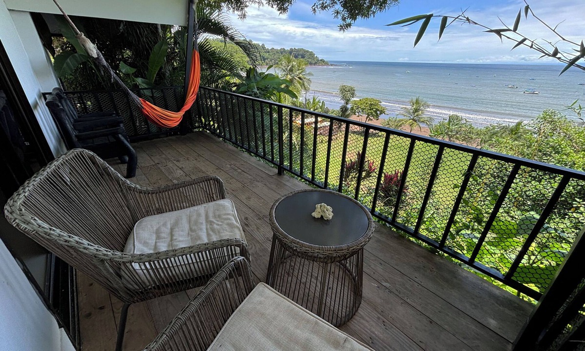 Drake Bay Hotel | Pacheco Tours & Cabinas