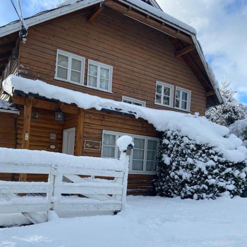 Golondrinas Bed & Breakfast | Pajaro Azul