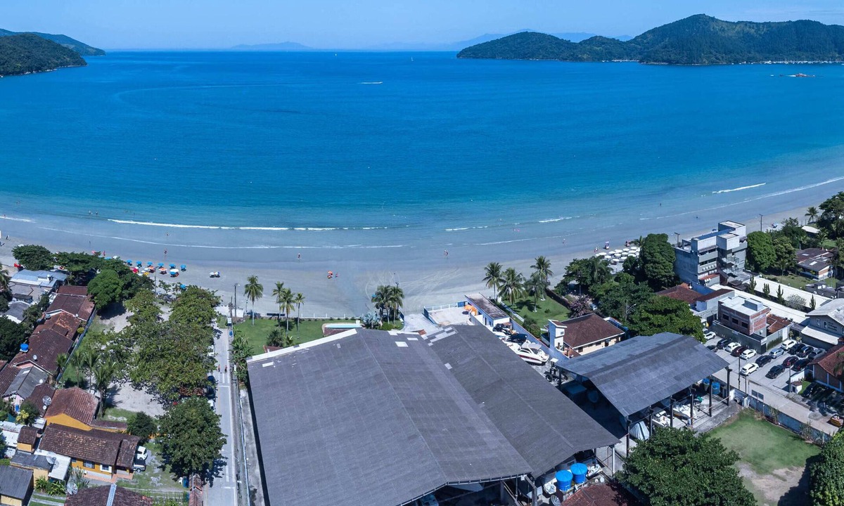 Praia da Enseada Cabin | Paradise by the sea awaits you in Enseada!