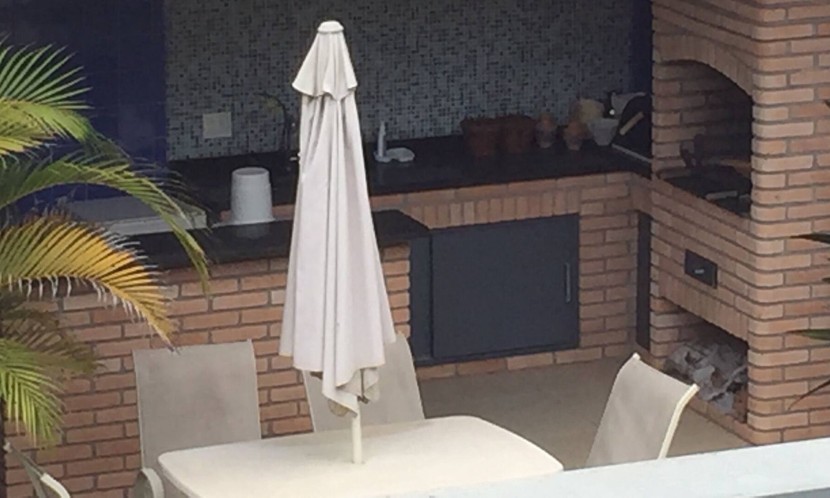 Barueri House | Peace and security