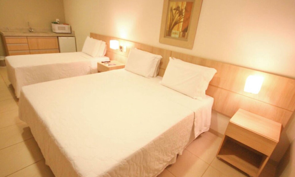 Dourados Hotel | Peaceful Suite for Relaxation Near Procopius Bowling - Dourados - 1.1 miles