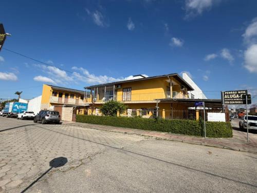 Serraria Hostel | Pensão Meg