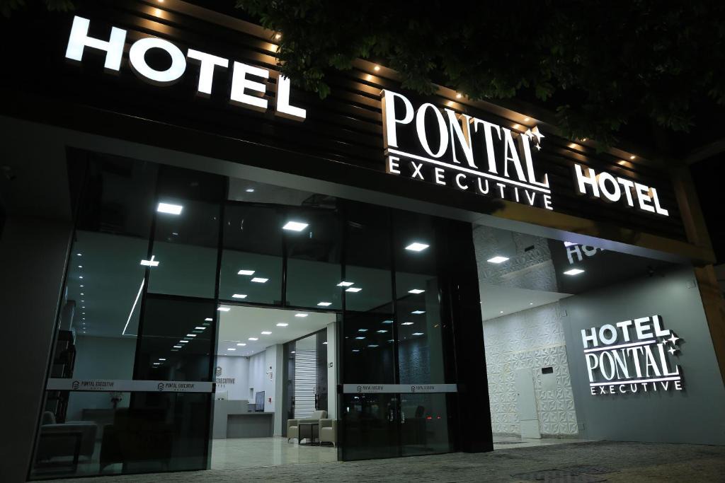 Curvelo Hotel | Pontal Executive Hotel