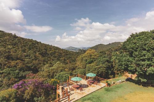 Conceicao do Ibitipoca Hotel | Pousada Alto dos Manacás Chalés e Restaurante - A 500mts da portaria do parque e 2,5km da Vila