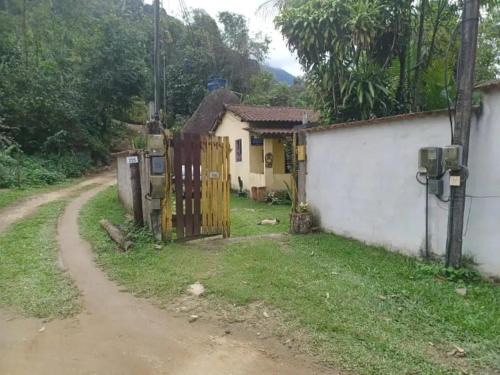 Paraty House | Pousada bar quintal da roça em Paraty RJ Fábio