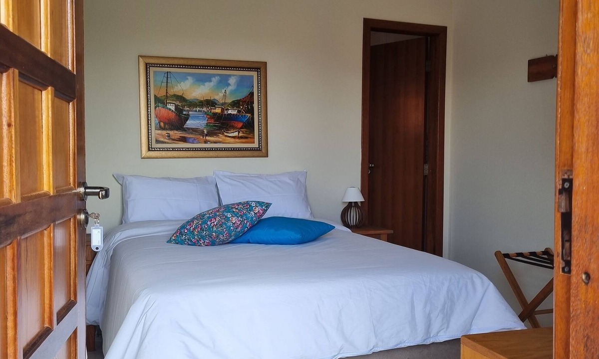 Campos do Jordao Hotel | Pousada Caminhos da Vila Chantal