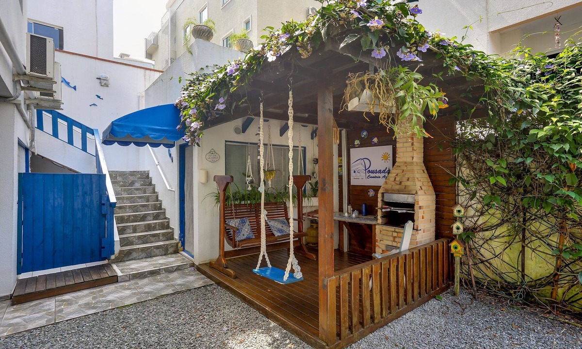 Bombas Hotel | Pousada Canário Azul