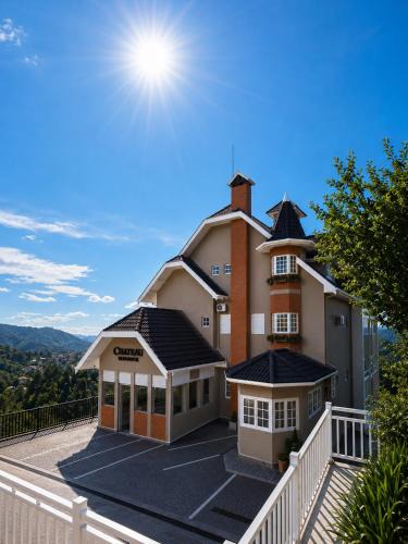 Vila Everest Hotel | Pousada Chateau Elegance