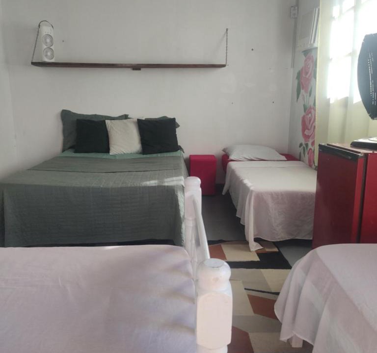 Pontal Hotel | Pousada Dádiva 1 Suite Simples 50 mts da Praia do Pontal Centro