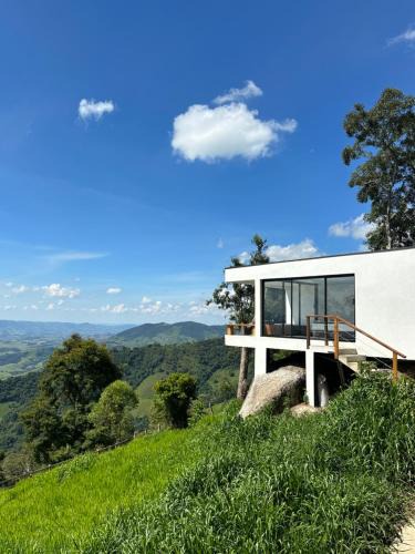 Corrego do Bom Jesus Hotel | Pousada Dona Pedra - Cabana Onix