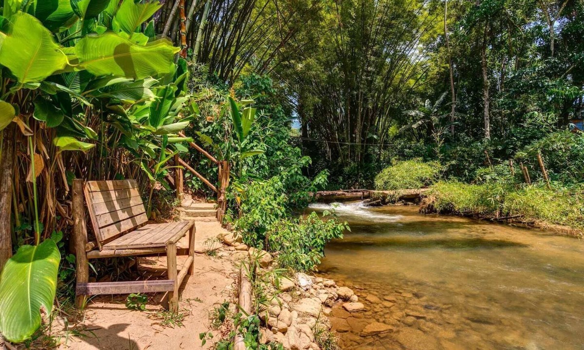 Ponte Branca Hotel | Pousada Entre Folhas