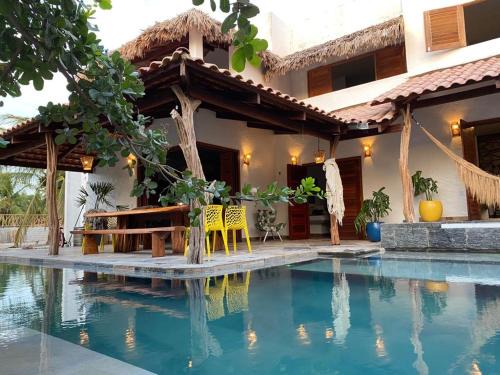 Corguinho Hotel | Pousada Fortal Preá