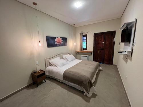 Serra Negra Hotel | Pousada Karandá SerraNegra