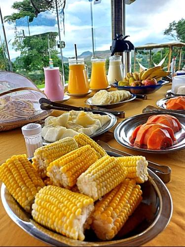Guape Hotel | Pousada Mirante dos Ipês - Experiência Rural em Capitólio