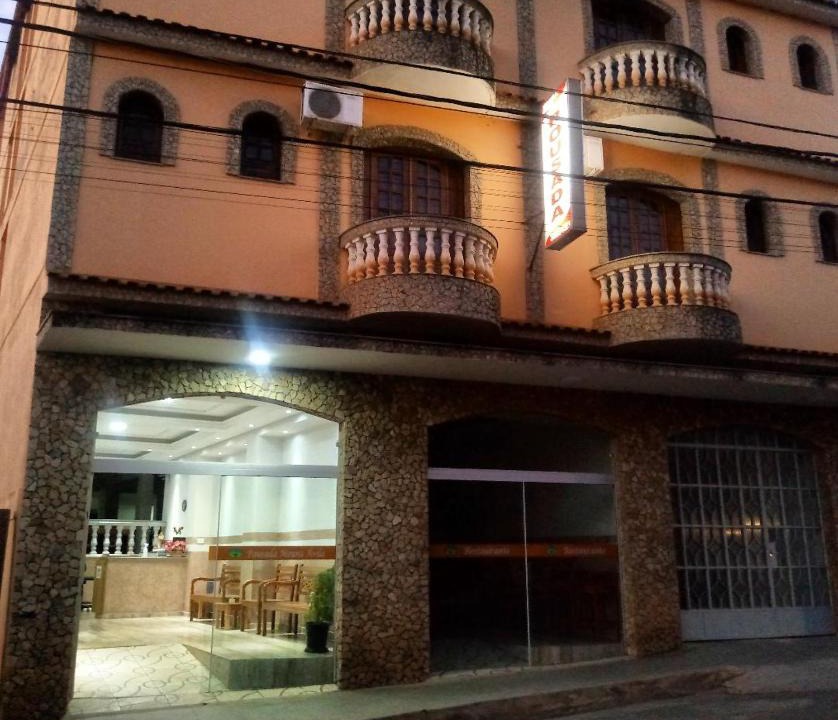 Dores de Campos Hotel | Pousada Moura Ávila