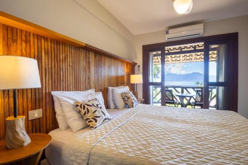 Vila do Abraao Hotel | Pousada Naturalia