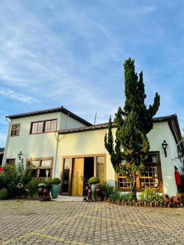 Tiradentes Hotel | Pousada Neuza Barbosa