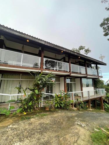 Trindade Hotel | Pousada Olhar Indígena