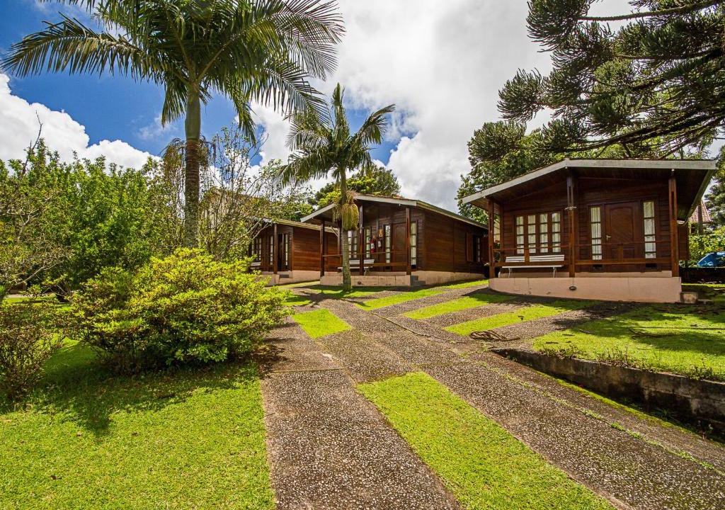 Campos do Jordao Hotel | Pousada Recanto São Benedito