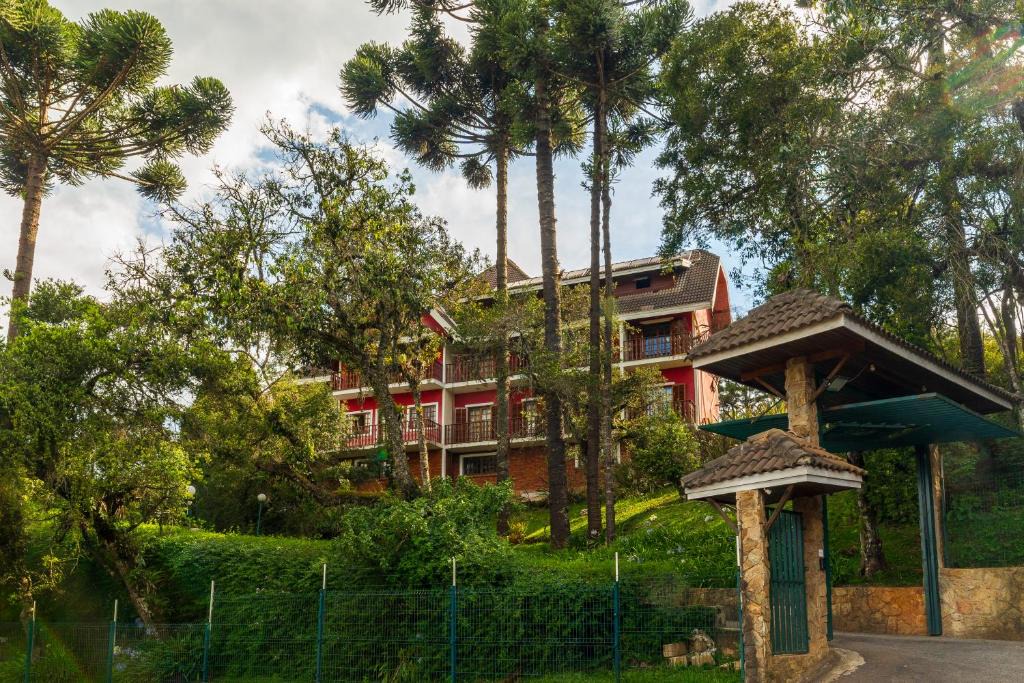 Campos do Jordao Hotel | Pousada Serra do Jordão by Concavus