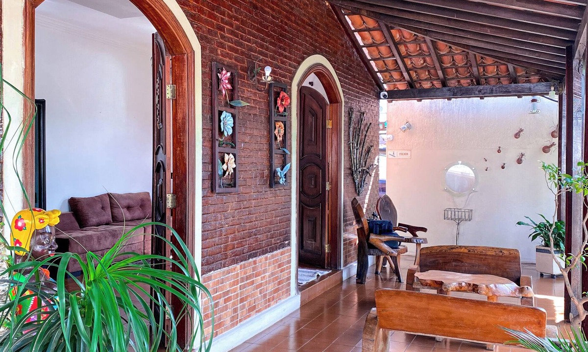 Aragarcas Hotel | Pousada Sol de verão