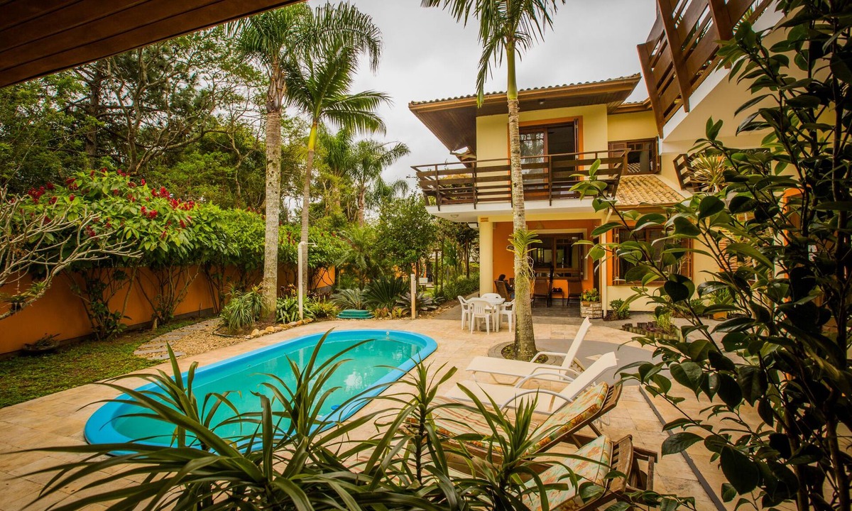 Campeche Norte House | Pousada Tulipane -Praia do Campeche- Florianópolis- SC