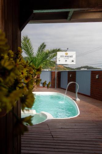 Praia da Armacao do Itapocoroi Hotel | Pousada Vista Horizonte