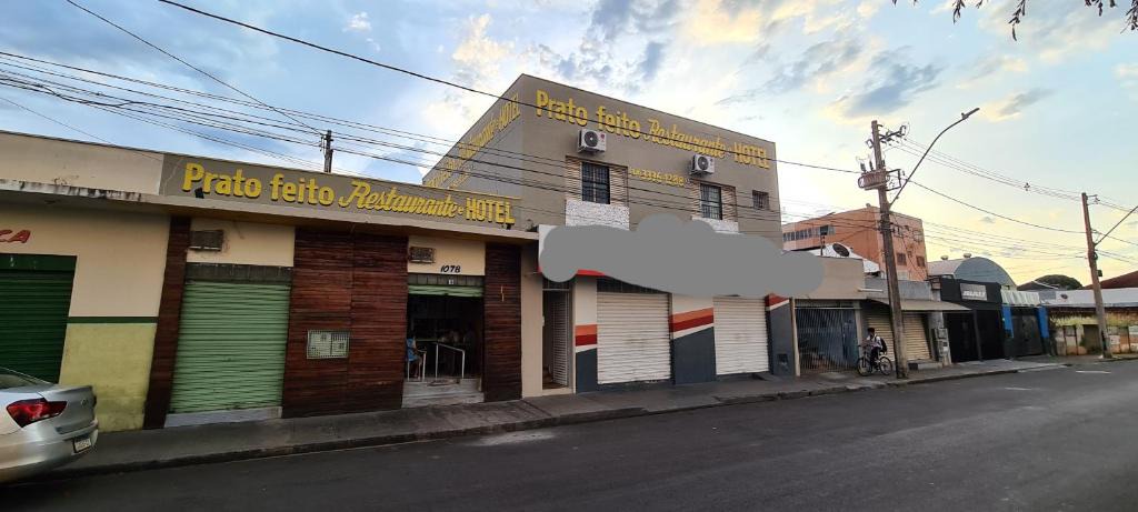 Uberaba Hotel | Prato Feito Restaurante, Hotel e Pousada