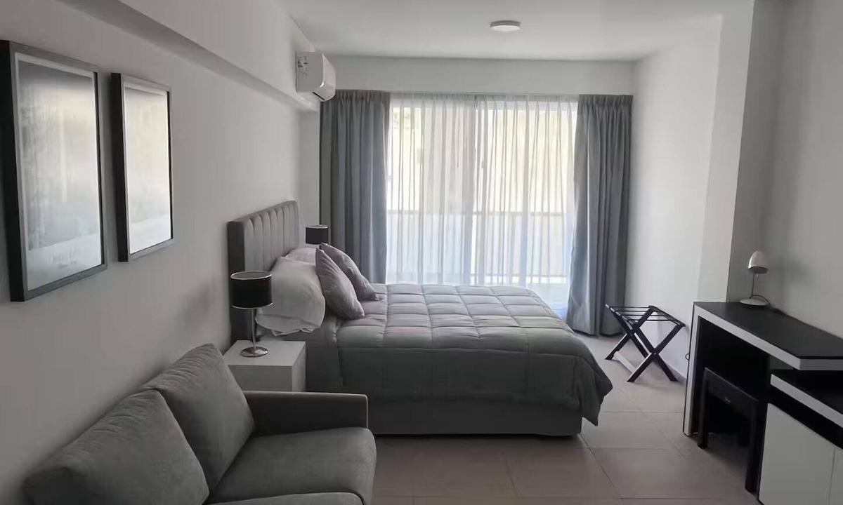 El Centro Apartment | Premium apartment in Retiro, Buenos Aires - 3 guests, balcony and amenities