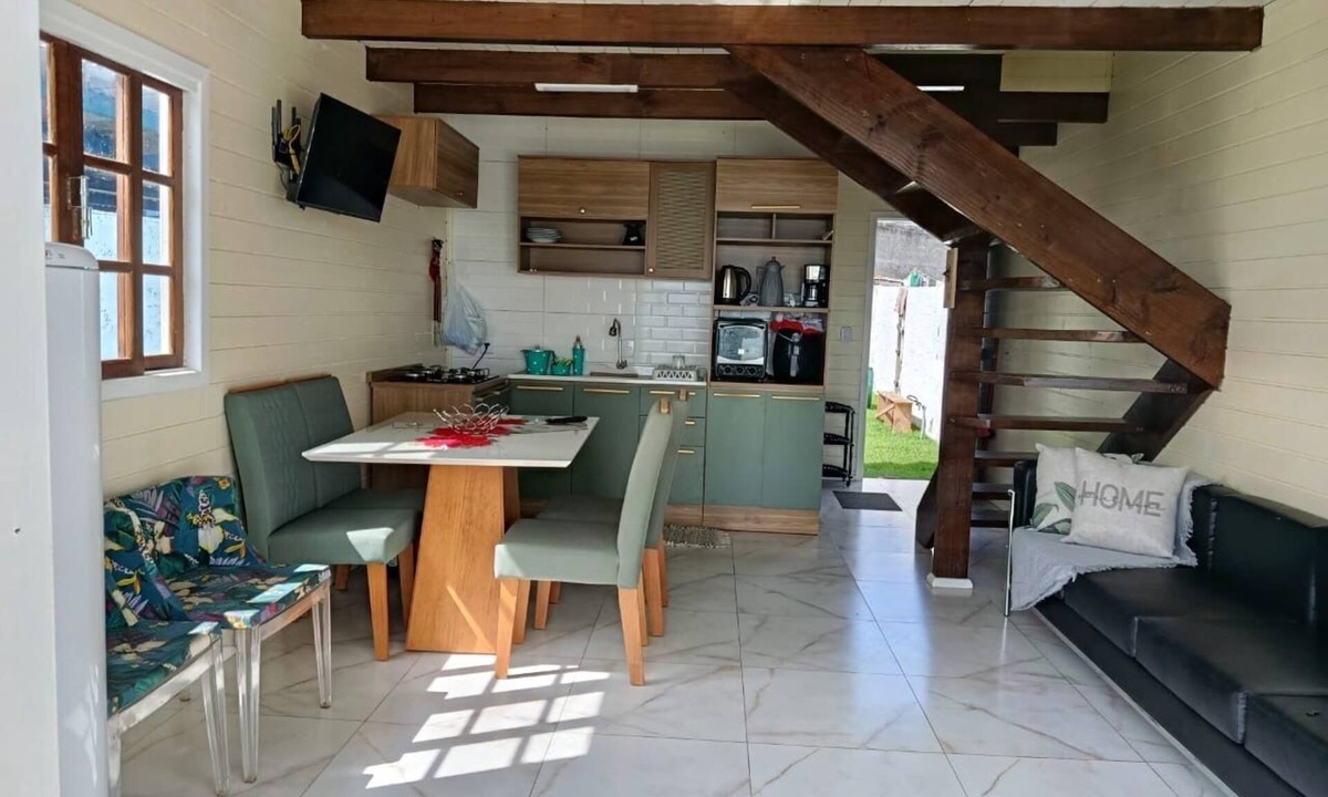 Governador Celso Ramos Ski Chalet | Private Paradise in Canto dos Ganchos – Cozy Beachfront Chalet