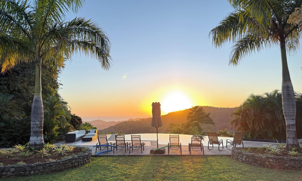 Samara Villa | Private family compound! Oceanview mountaintop 5-bedroom villa .