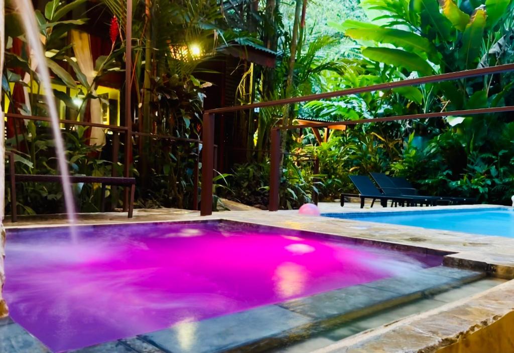 Cocles Villa | Private Villa with Pool & Heated Jacuzzi Cocles Beach