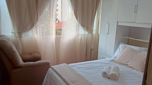 Boa Viagem House | Quarto ao lado da praça da Liberdade