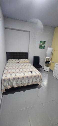Centro House | Quarto com otima localização
