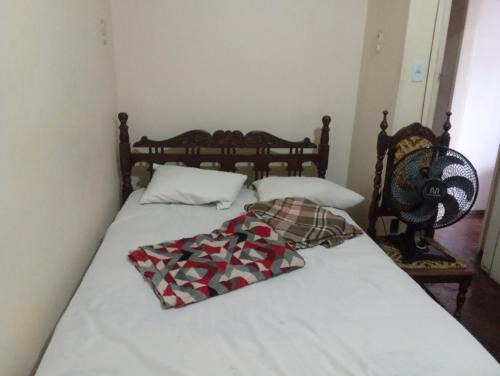 Nazareth House | Quarto com vista pra Piscina