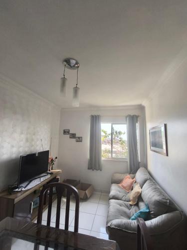 Jurunas House | Quarto em apto com ótima localização