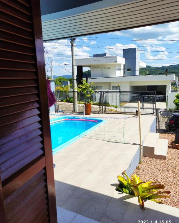 Encantado House | Quartos familiares com piscina