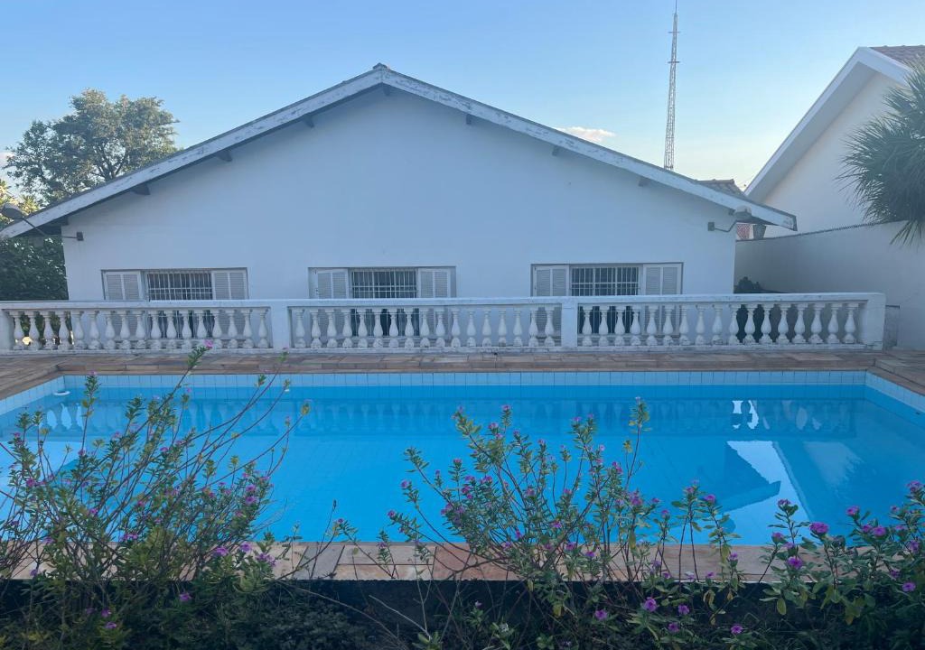 Aguas de Sao Pedro House | Quartos para família - Águas de São Pedro - Casa Azul