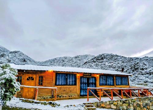 Salto Ski Chalet | Quincho Cabaña Las Marias
