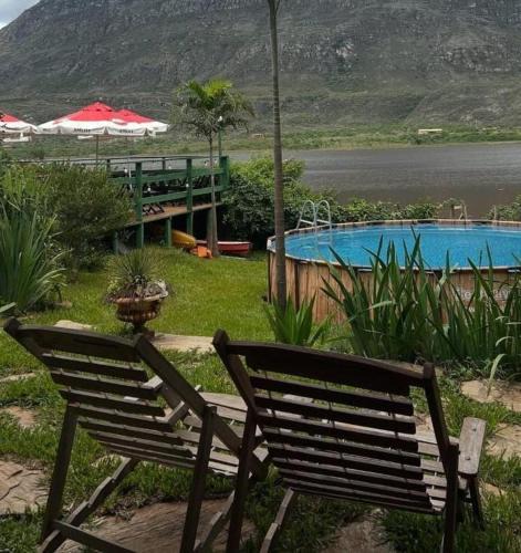 Lapinha da Serra House | Quintal da prainha Bar - pousada simples-beira da lagoa