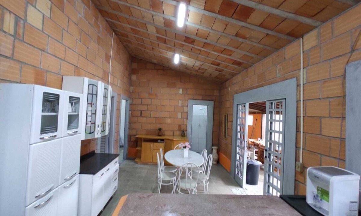 Centro House | Rancho Turvo Capitólio