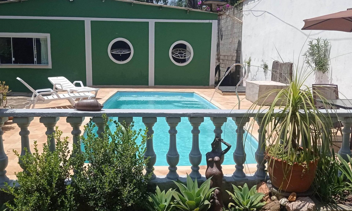 Itapecerica da Serra Cottage | Recanto da Floresta Country House. House surrounded by nature for the whole family.