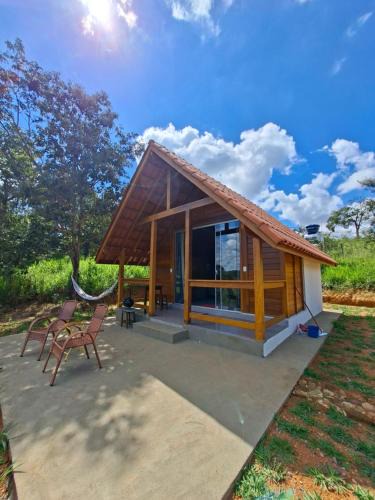 Sao Goncalo do Para Ski Chalet | Recanto da Lua - chalés com vista para lago