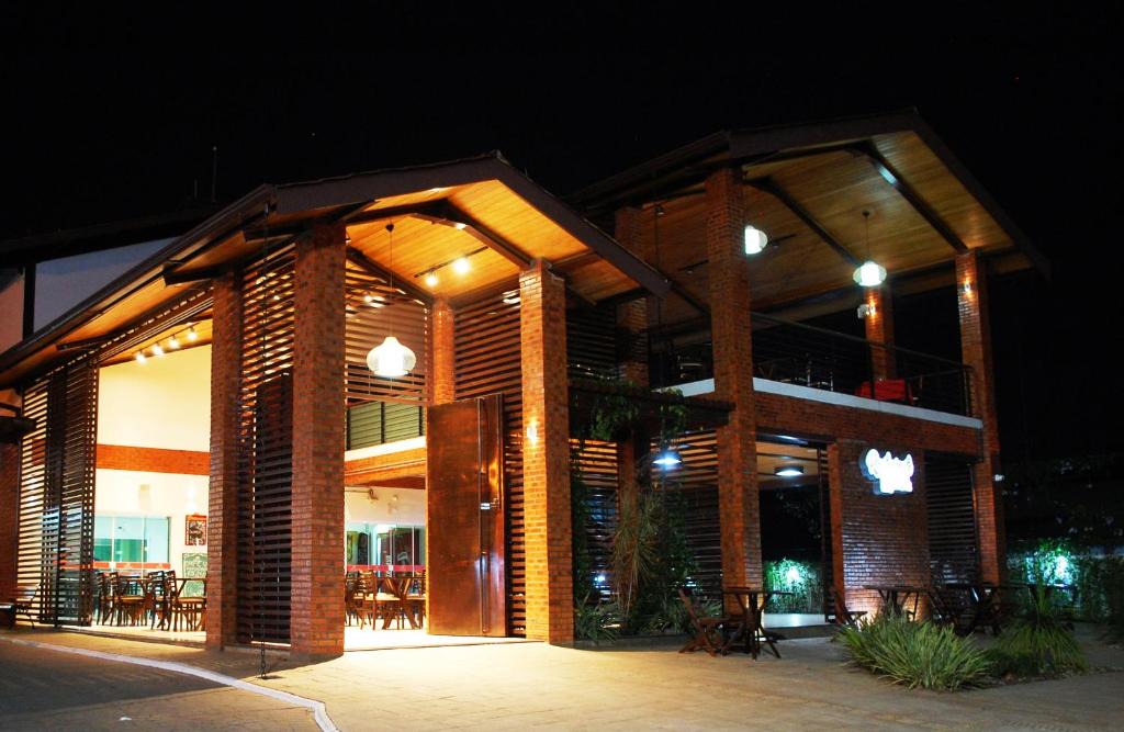 Jardim Europa Hotel | Rede Andrade Rio Branco