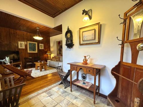 Nova Friburgo House | Refúgio Aconchegante em Meio à Natureza