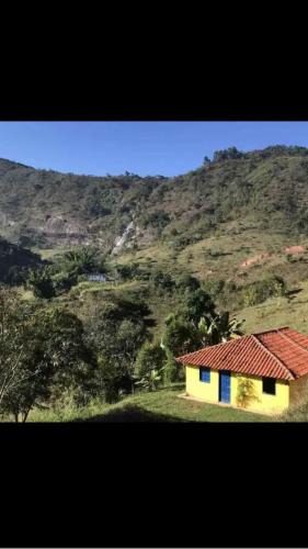 Merces House | Refúgio, Aconchego, Aonde nasce o sol e Cachoeira!