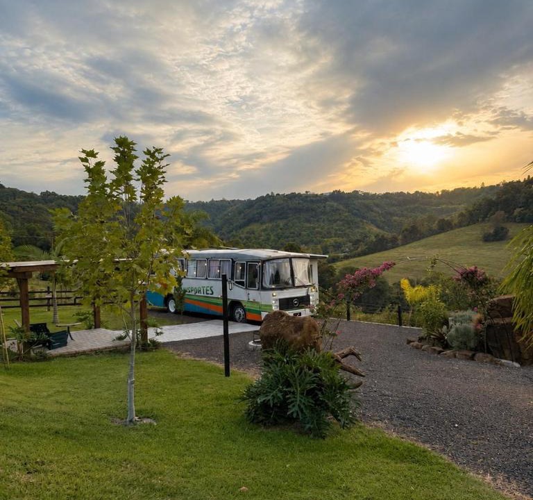 Ametista do Sul House | Refúgio Da Lua - Buss motorhome